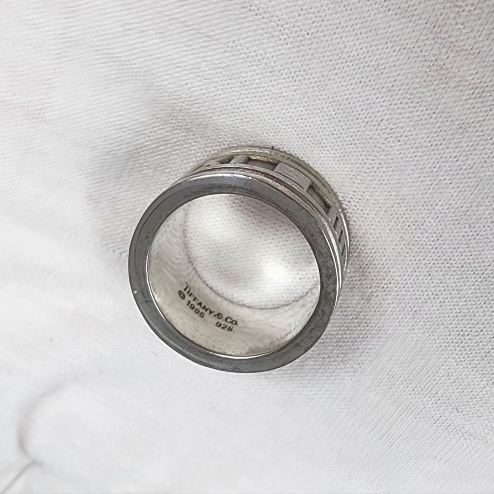 Tiffany Atlas Ring, pouch Included - Picture 8 of 14